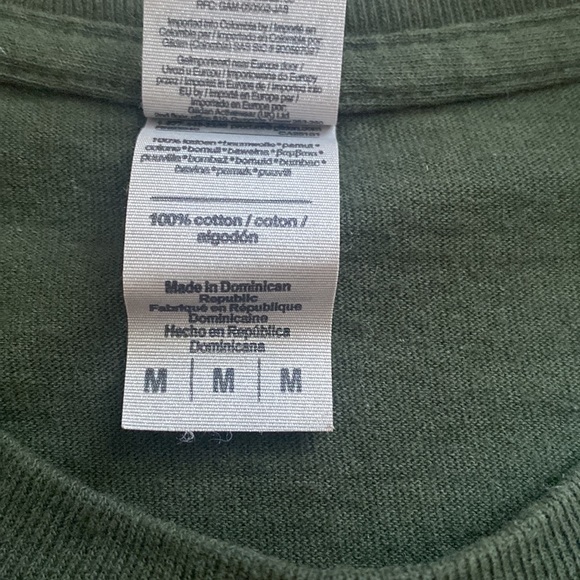 Gildan Womens M Tee Shirt. Hunter green with sunset and tree. Super cute - Picture 9 of 12